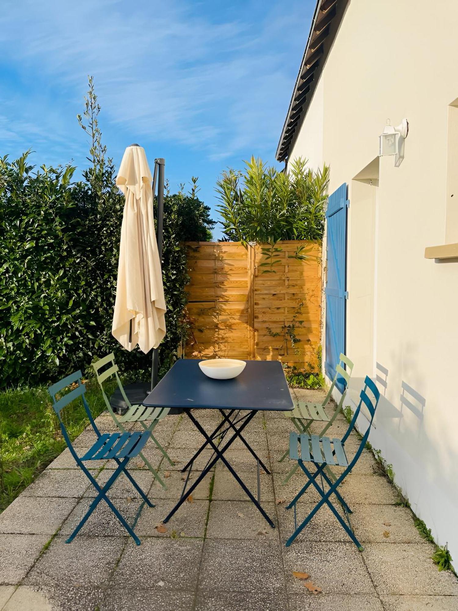 סרזו Bord De Mer, Maison Paisible Et Renovee A Penvins מראה חיצוני תמונה